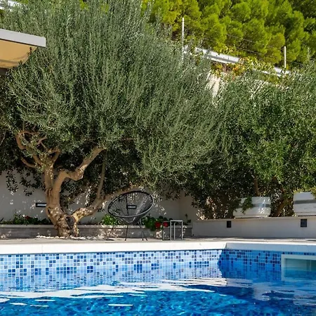 Vila Dream With Private Pool, 2 Bedrooms With En-suite Bathrooms, Sea View Omiš