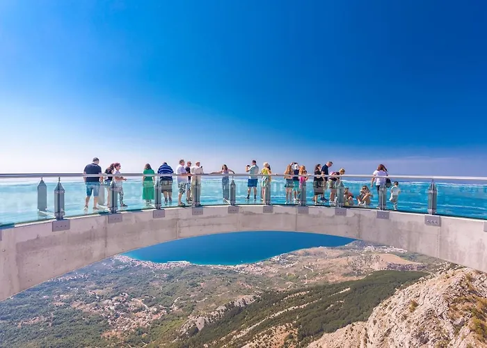 Dream With Private Pool, 2 Bedrooms With En-suite Bathrooms, Sea View Omiš