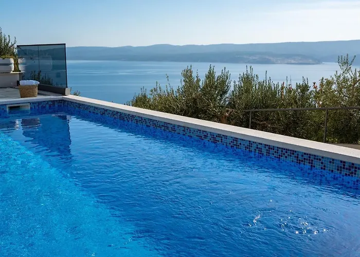 Dream With Private Pool, 2 Bedrooms With En-suite Bathrooms, Sea View Villa