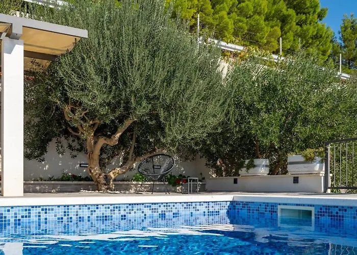 Villa Dream With Private Pool, 2 Bedrooms With En-suite Bathrooms, Sea View Omiš