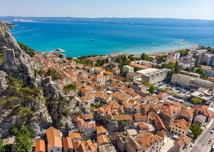 Dream With Private Pool, 2 Bedrooms With En-suite Bathrooms, Sea View Villa Omiš