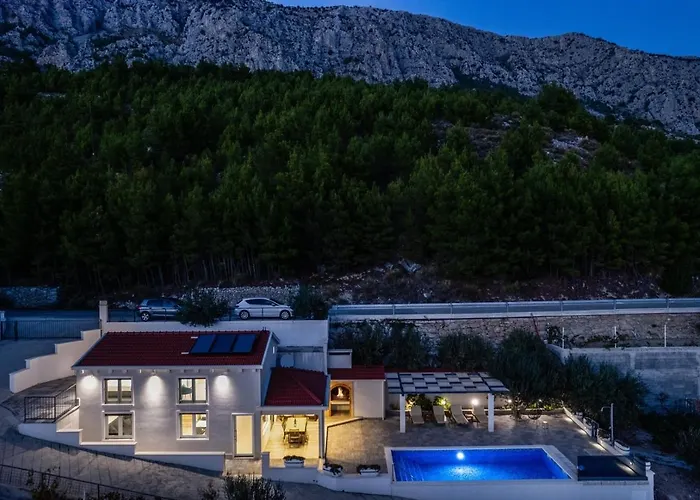 Villa Dream With Private Pool, 2 Bedrooms With En-suite Bathrooms, Sea View *